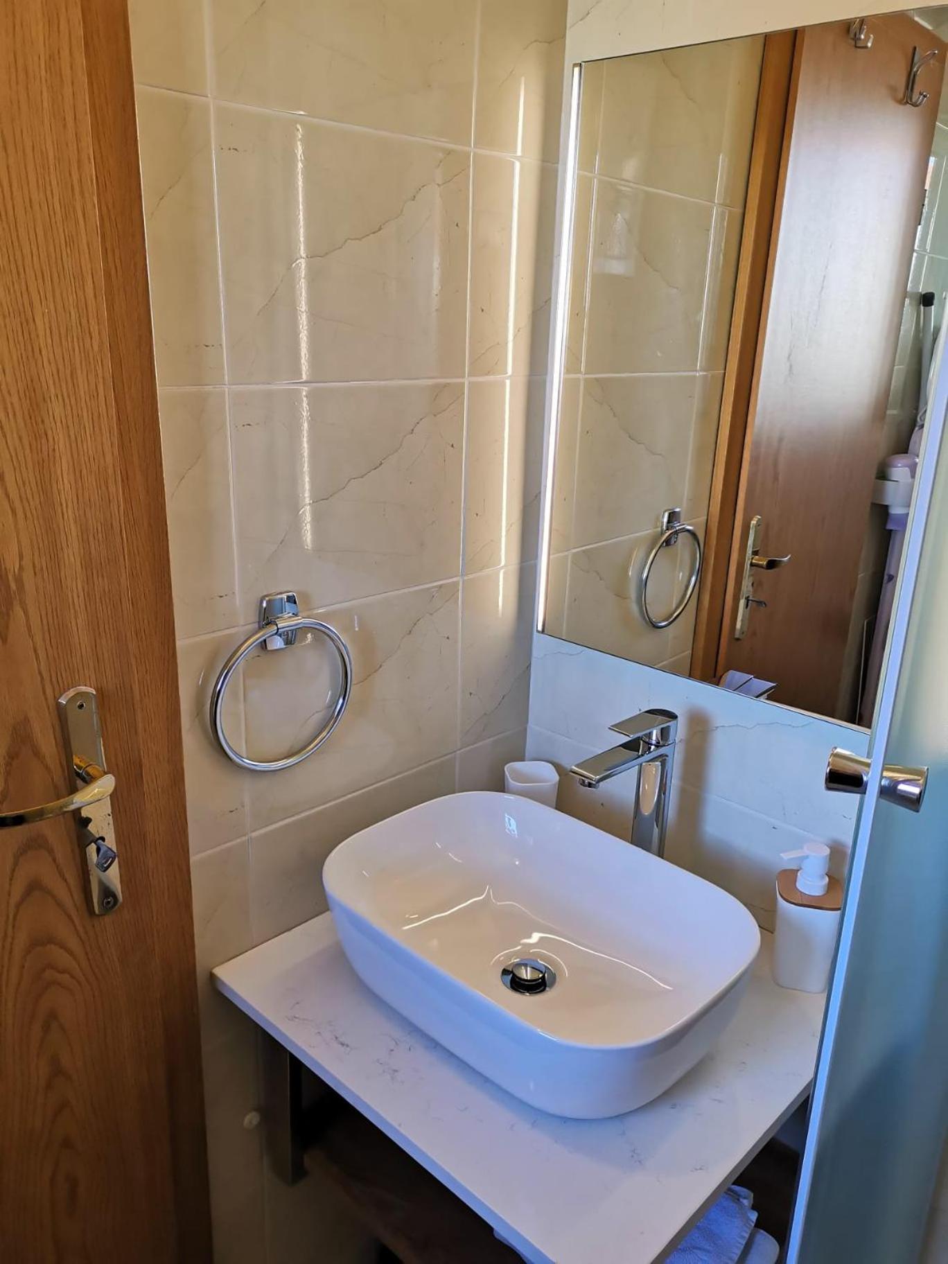 Apartment Jasna Gorica ดูบรอฟนิก ภายนอก รูปภาพ
